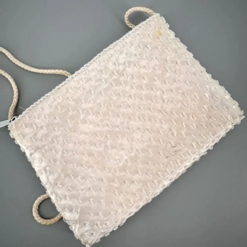Vintage Magid Women's Iridescent Beaded‎ Clutch Purse Sling Handbag White Mini